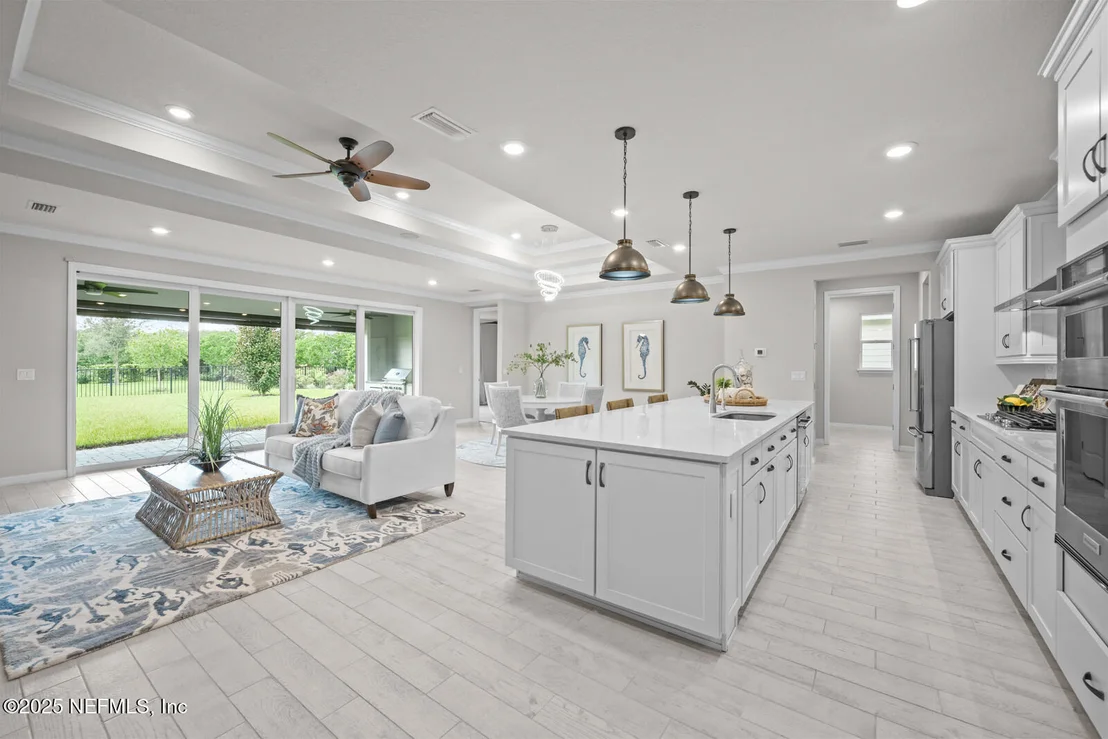 Photo of 10737 TOWN VIEW Drive