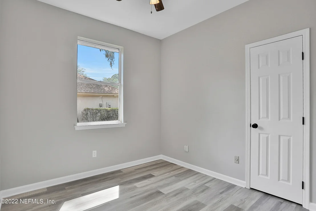 Photo of 1031 LARKSPUR Loop