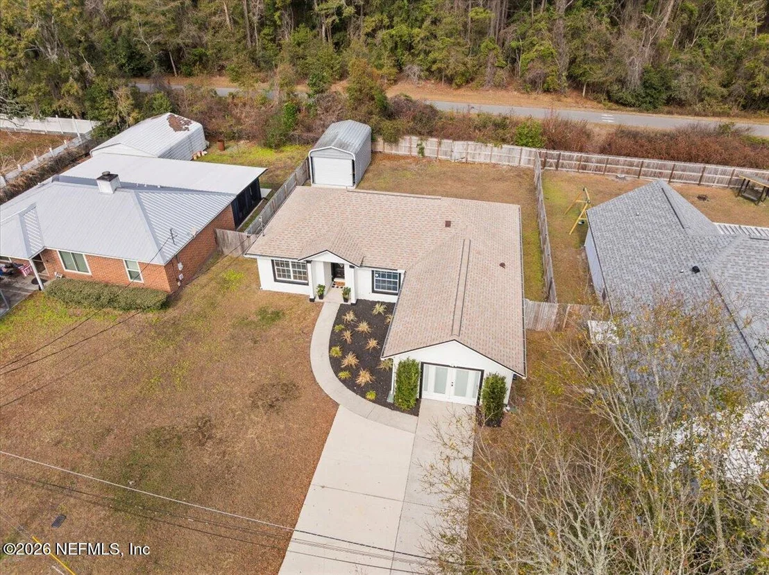 Photo of 425 3RD Street W