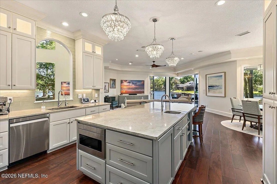 Photo of 821 QUEENS HARBOR Boulevard