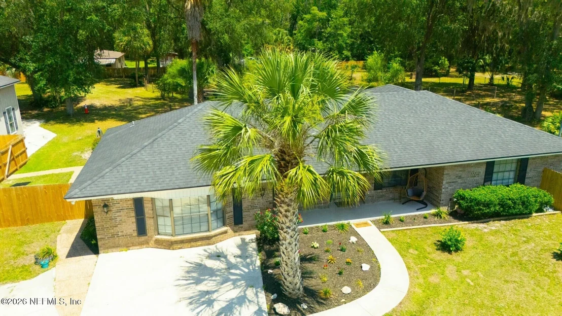 Photo of 1701 JONES Road