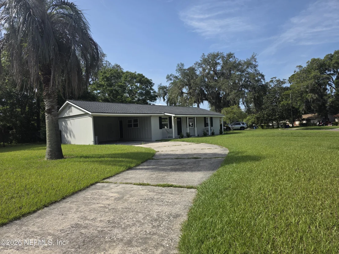 Photo of 10625 DODD Road