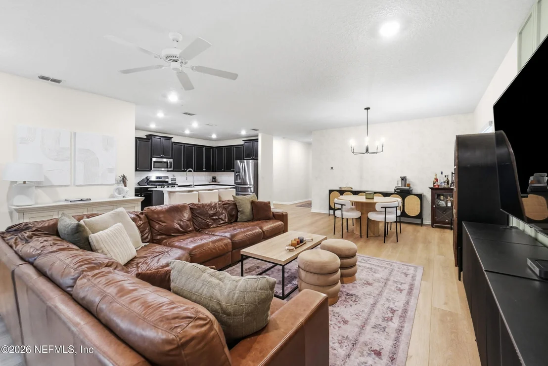Photo of 415 PORTADA Drive