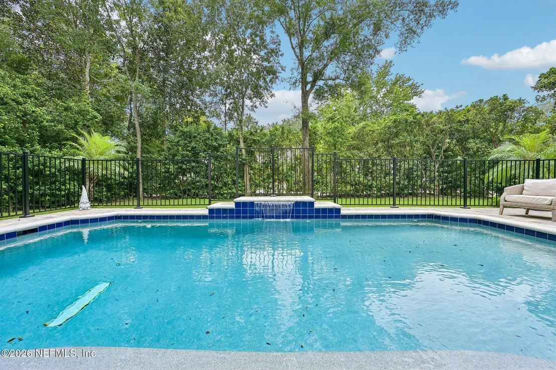 Photo of 2567 FERNTREE Lane