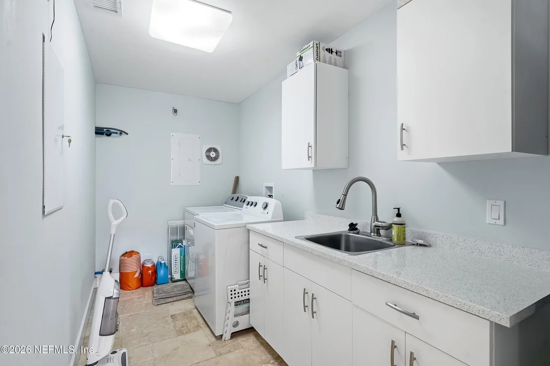 Photo of 254 JELLISON Road