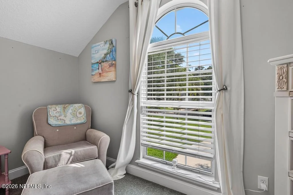 Photo of 516 WETHERBY Lane