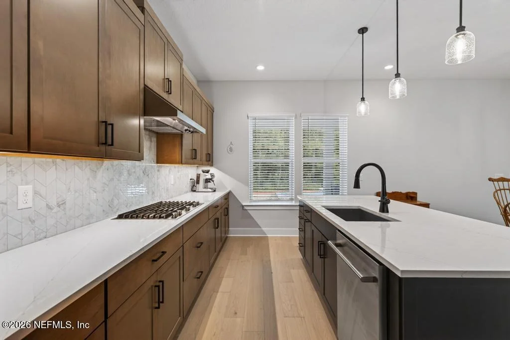 Photo of 329 SAPLING Terrace