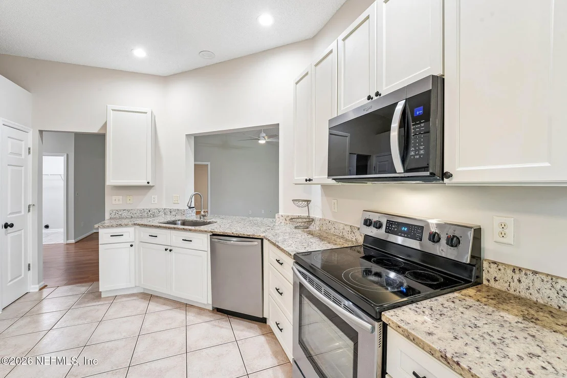 Photo of 1496 WINSTON Lane