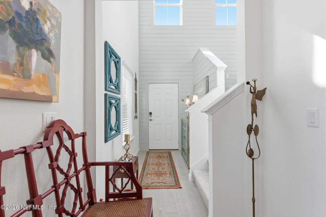 Photo of 131 BEAUCLAIR Boulevard