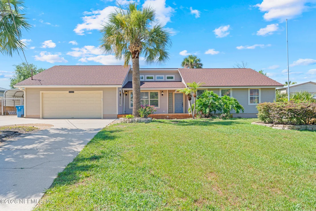 Photo of 7047 RIVERCREST Drive