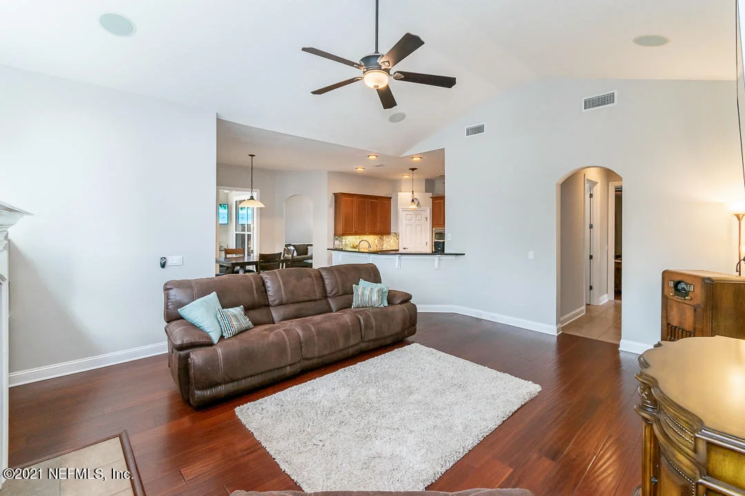 Photo of 492 SEBASTIAN Square