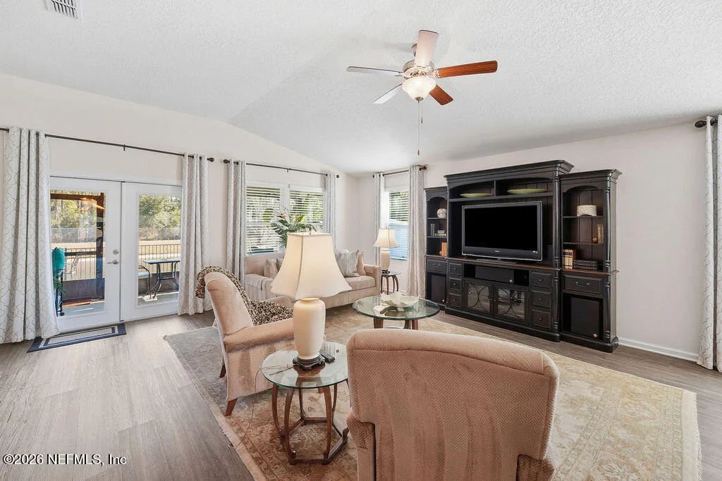 Photo of 480 PALACE Drive