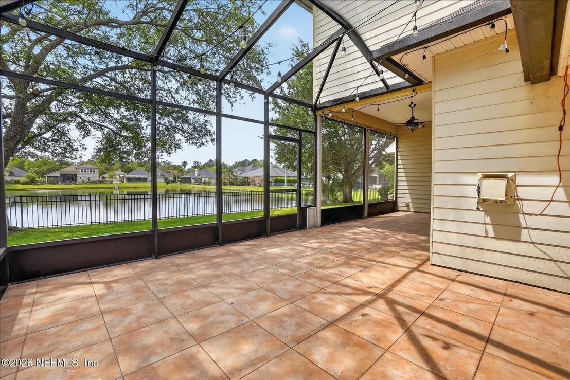 Photo of 1412 WALNUT CREEK Drive