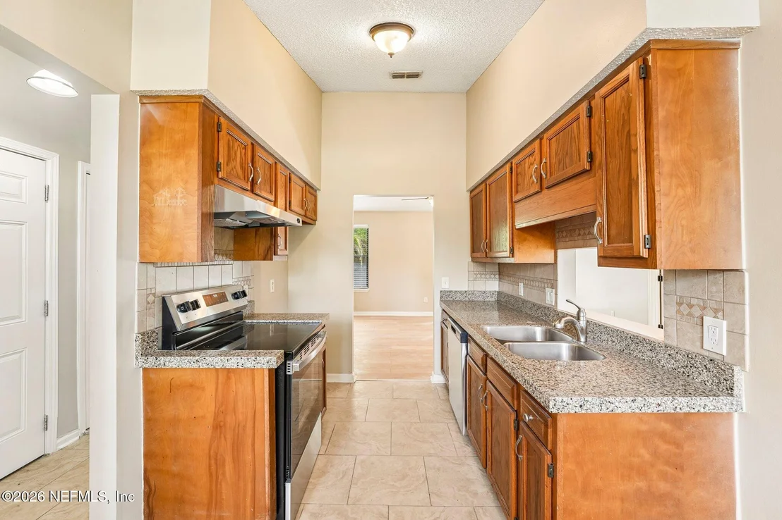 Photo of 1818 FARM Way