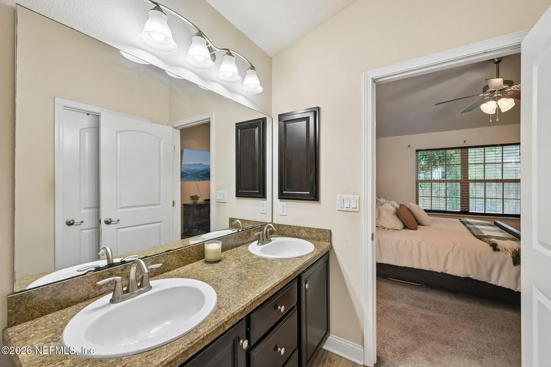 Photo of 6558 PEMBERLEY Lane