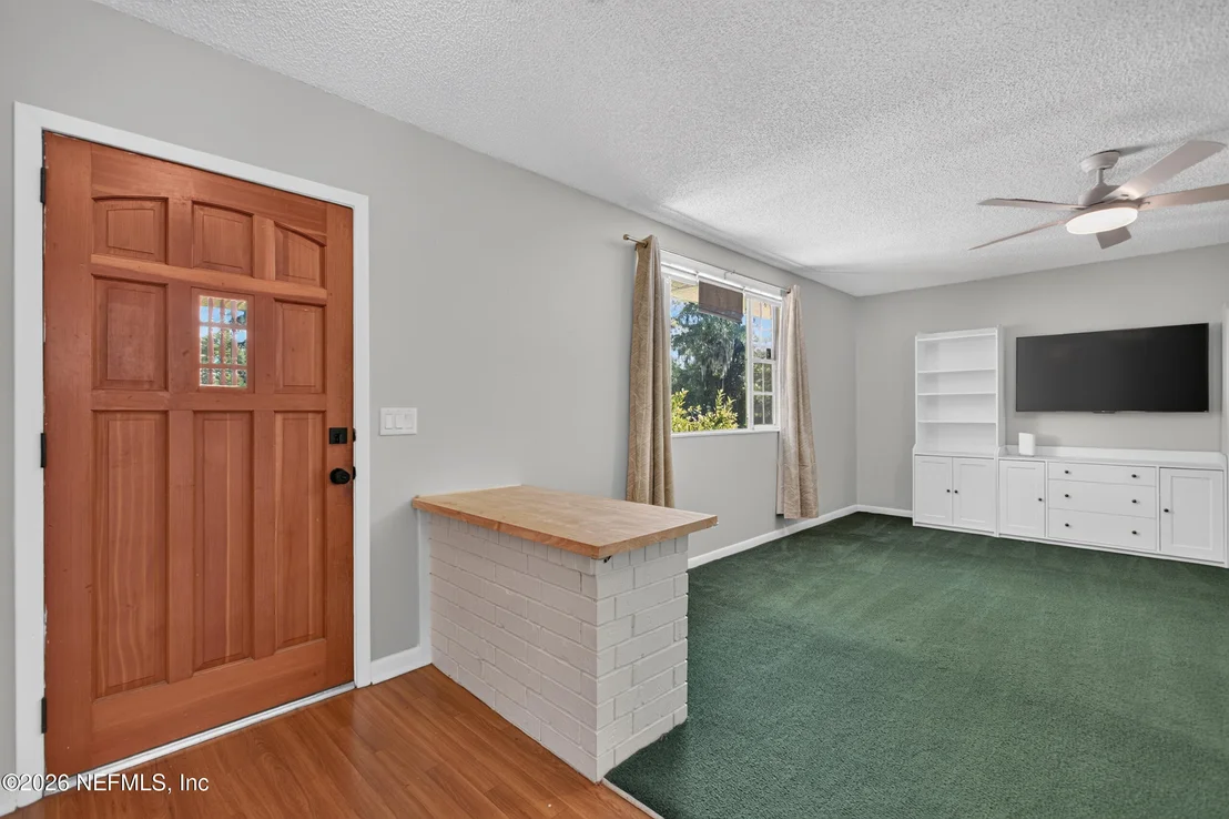 Photo of 5832 GEORGE HODGES Road
