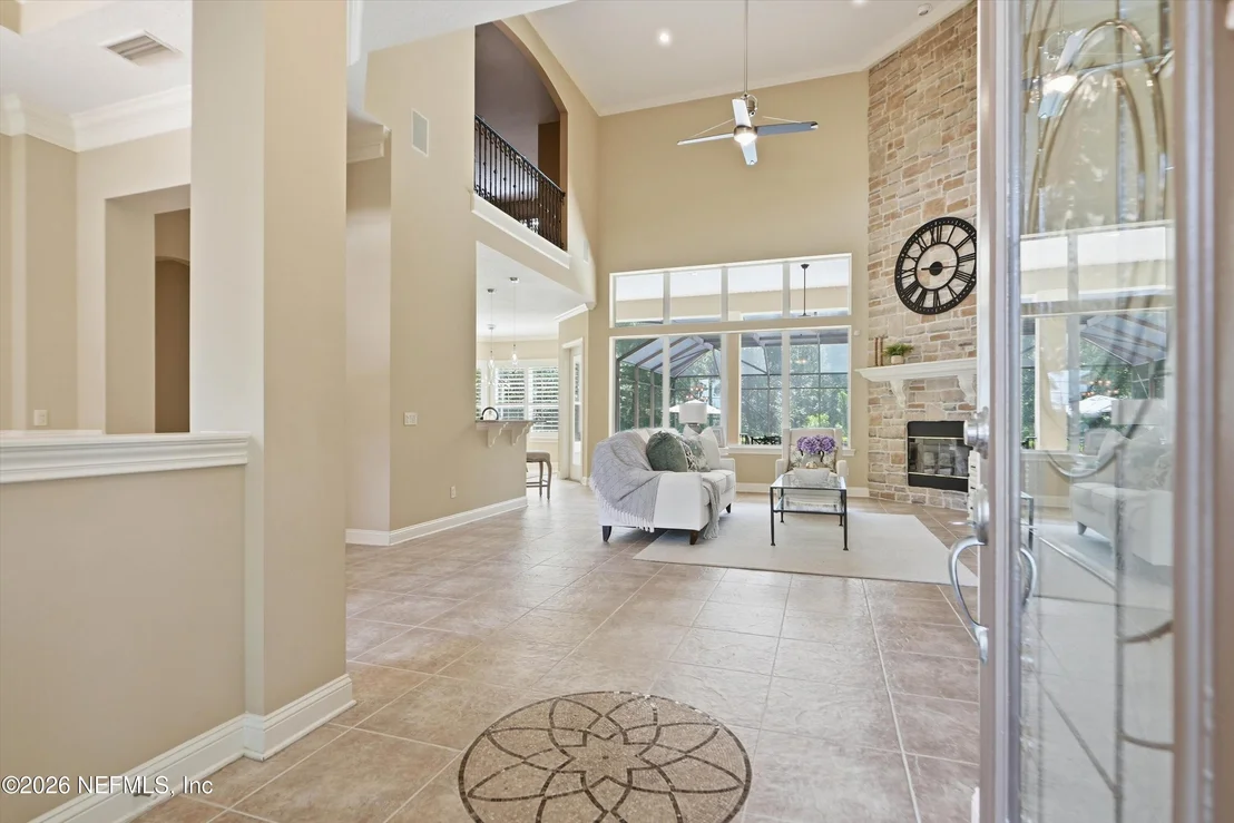 Photo of 560 SEBASTIAN Square