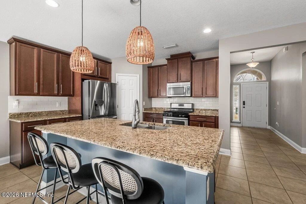 Photo of 14042 CARSON Court