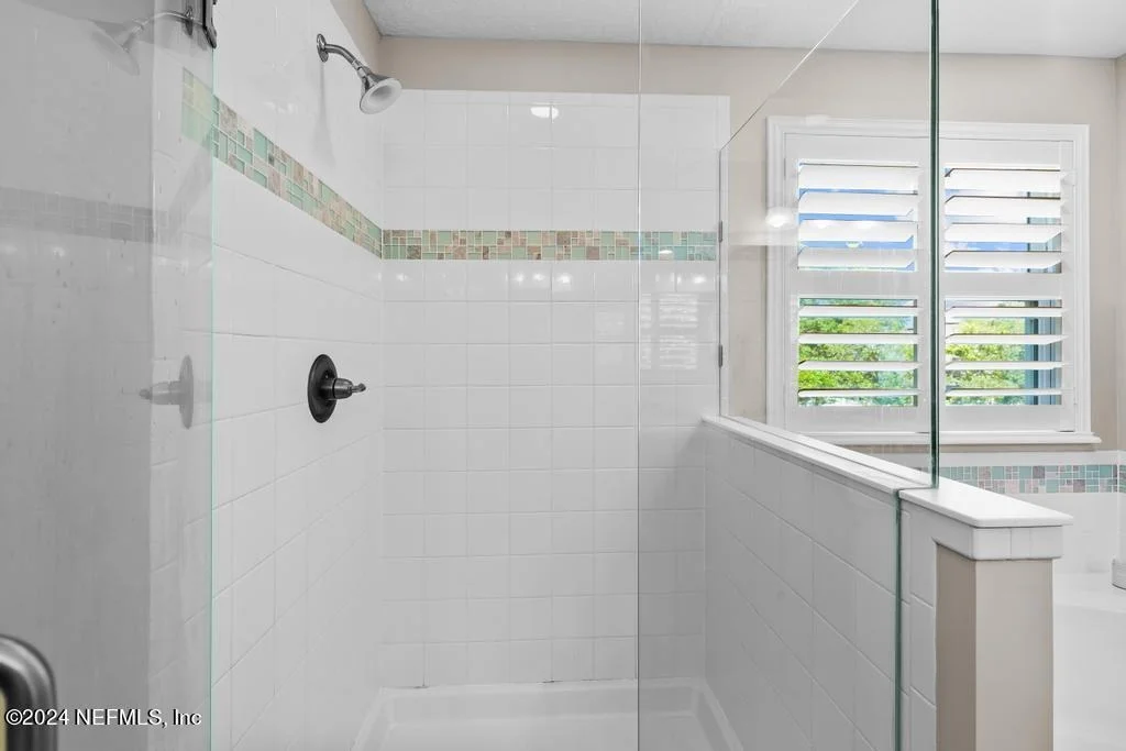 Photo of 4016 SEASIDE Drive E