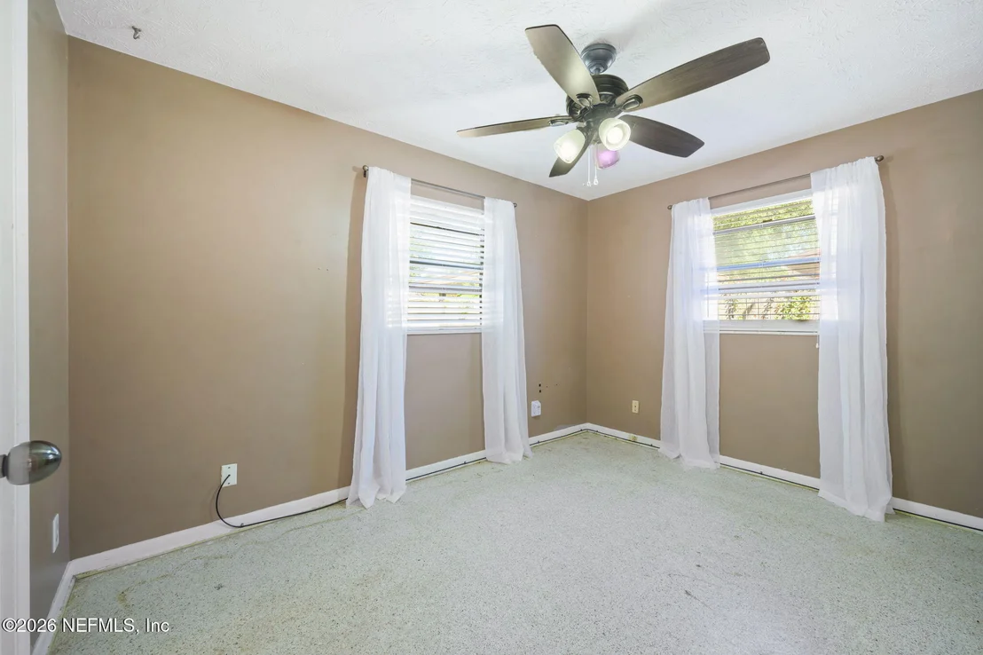 Photo of 431 VALDERIA Drive