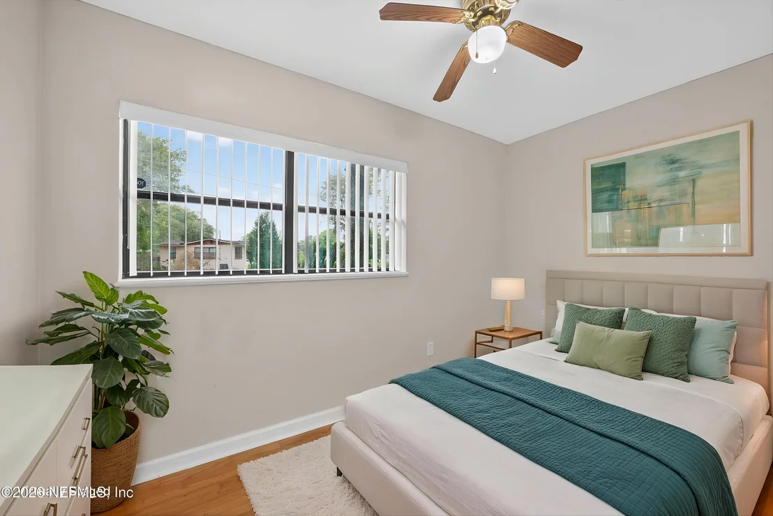Photo of 4231 RENDALE Drive N