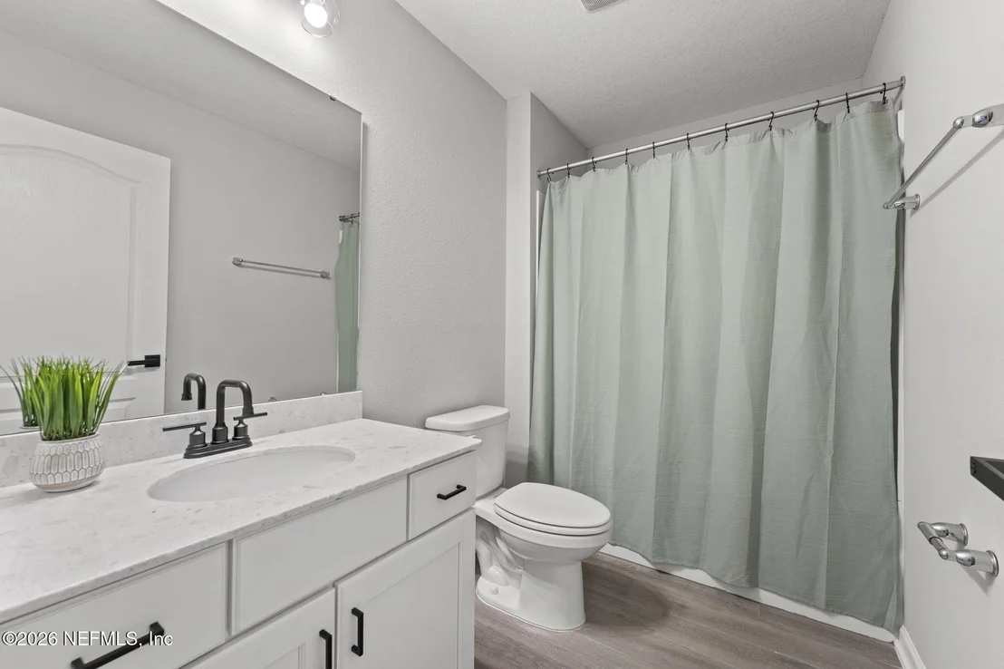 Photo of 70550 WINDING RIVER Drive