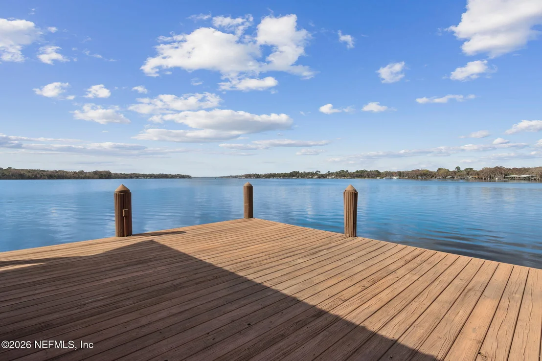 Photo of 208 LAKE GEORGE POINT Drive