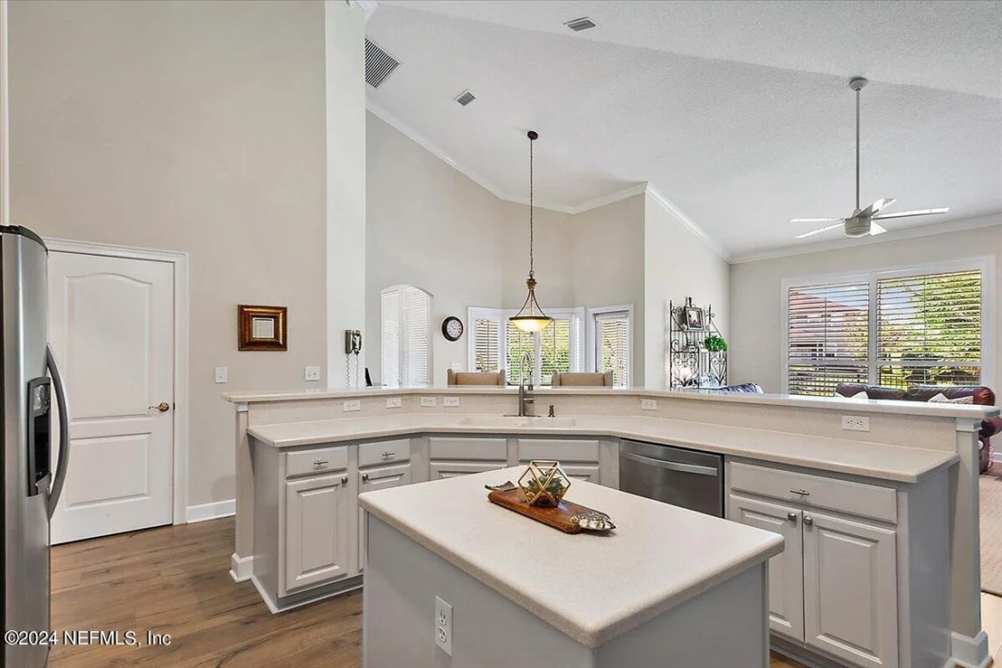 Photo of 13874 WEEPING WILLOW Way