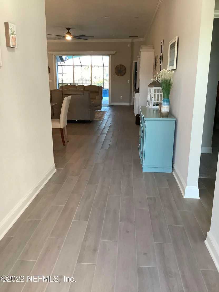 Photo of 48 SUNBERRY Way