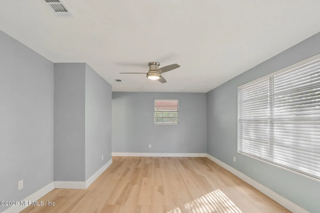 Photo of 5127 SECURITY Lane