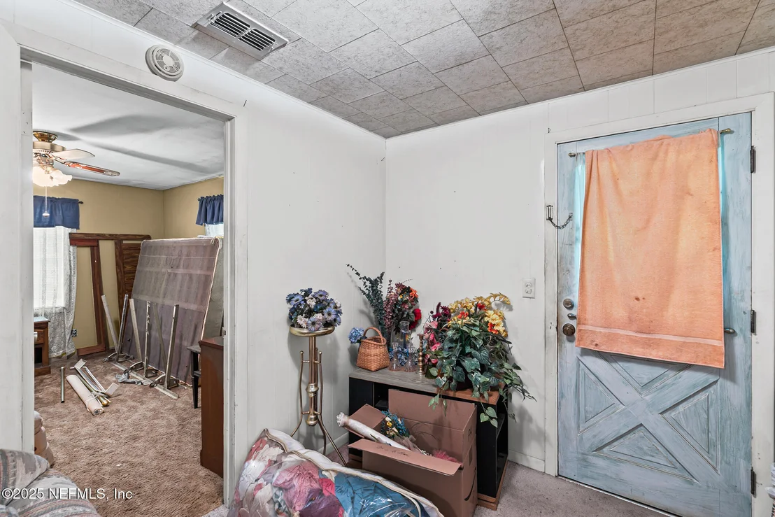 Photo of 44125 JARRETT Road
