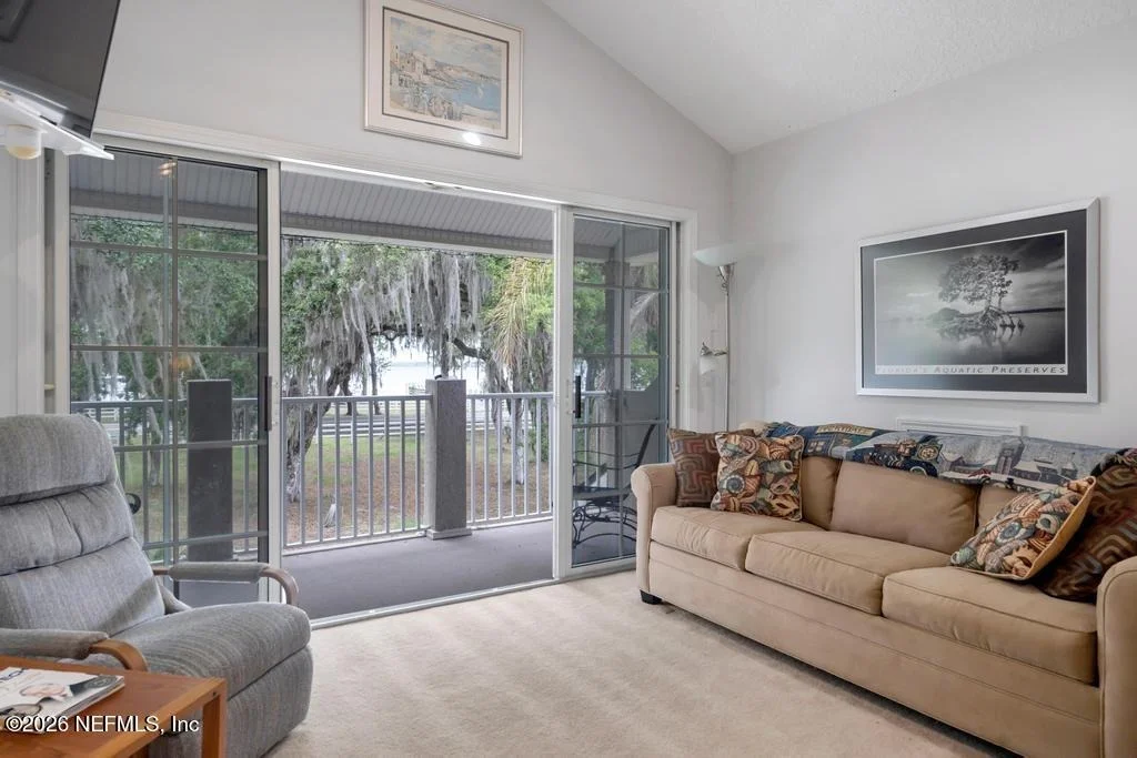 Photo of 124 RIVER PLANTATION Road N