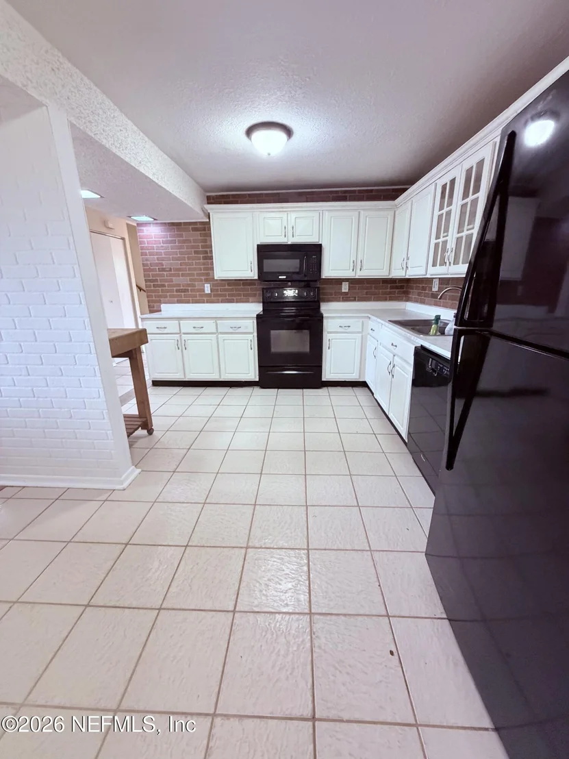 Photo of 6204 COUNTY ROAD 352