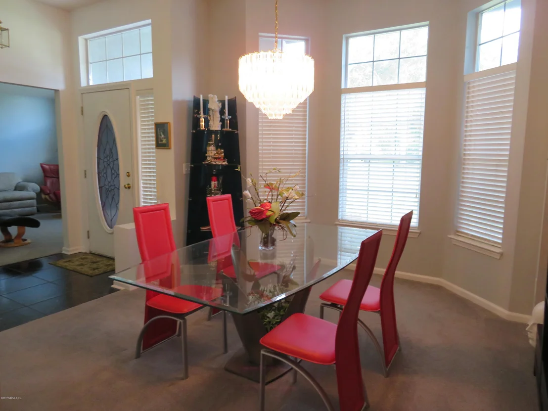 Photo of 1171 LINWOOD Loop