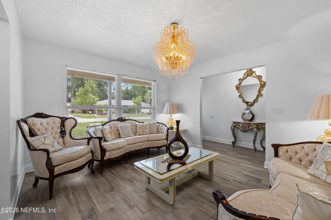 Photo of 3383 CHRYSLER Drive