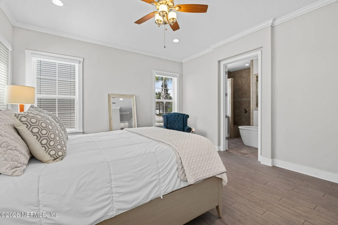Photo of 44 FREMONT Avenue