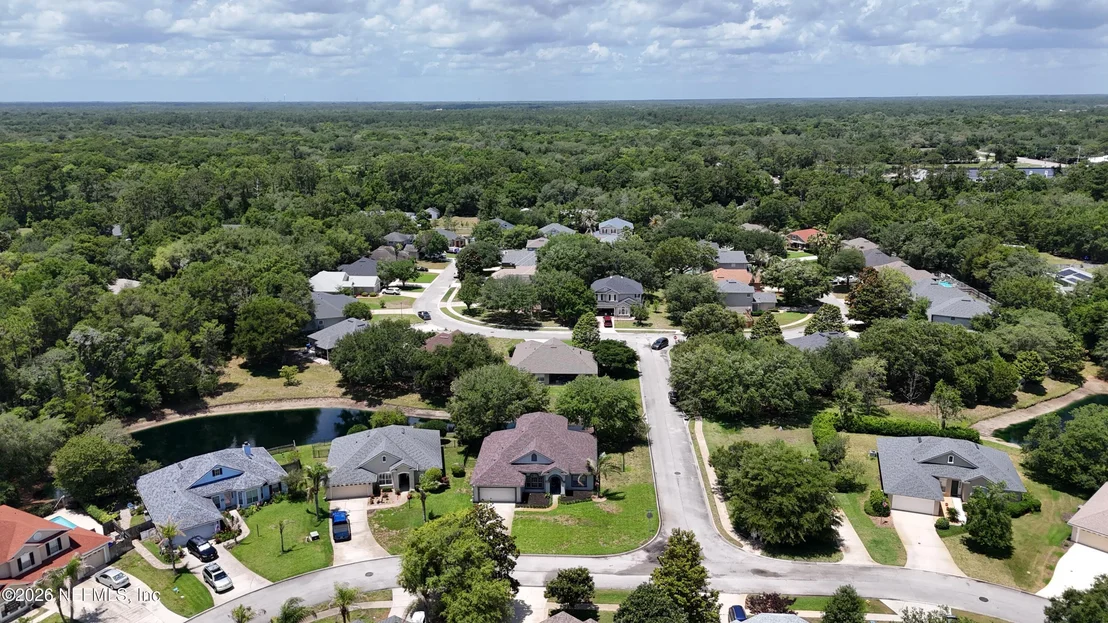 Photo of 132 SUMMERHILL Circle