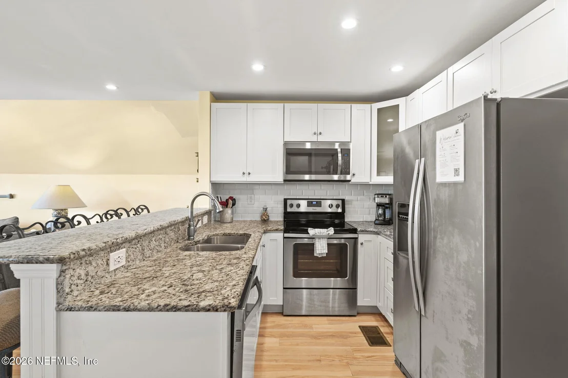 Photo of 123 FERDINAND Avenue