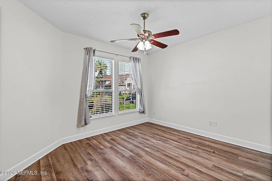 Photo of 2325 LINKS Drive