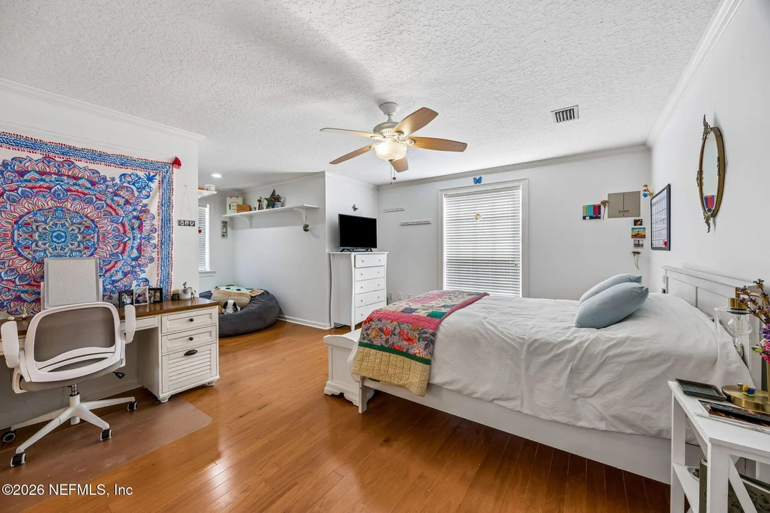 Photo of 285 LINKSIDE Circle