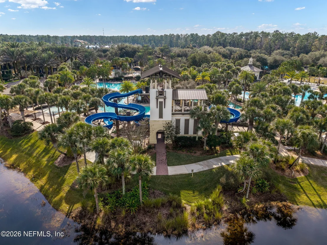 Photo of 442 REFLECTIONS Avenue