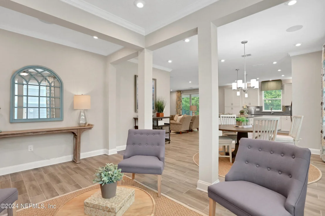 Photo of 75 MALLOW Court