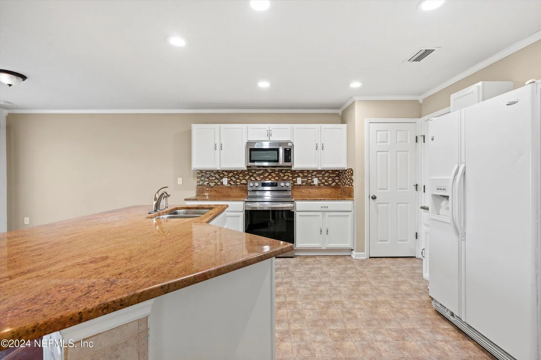 Photo of 12157 ALEXANDRA Drive