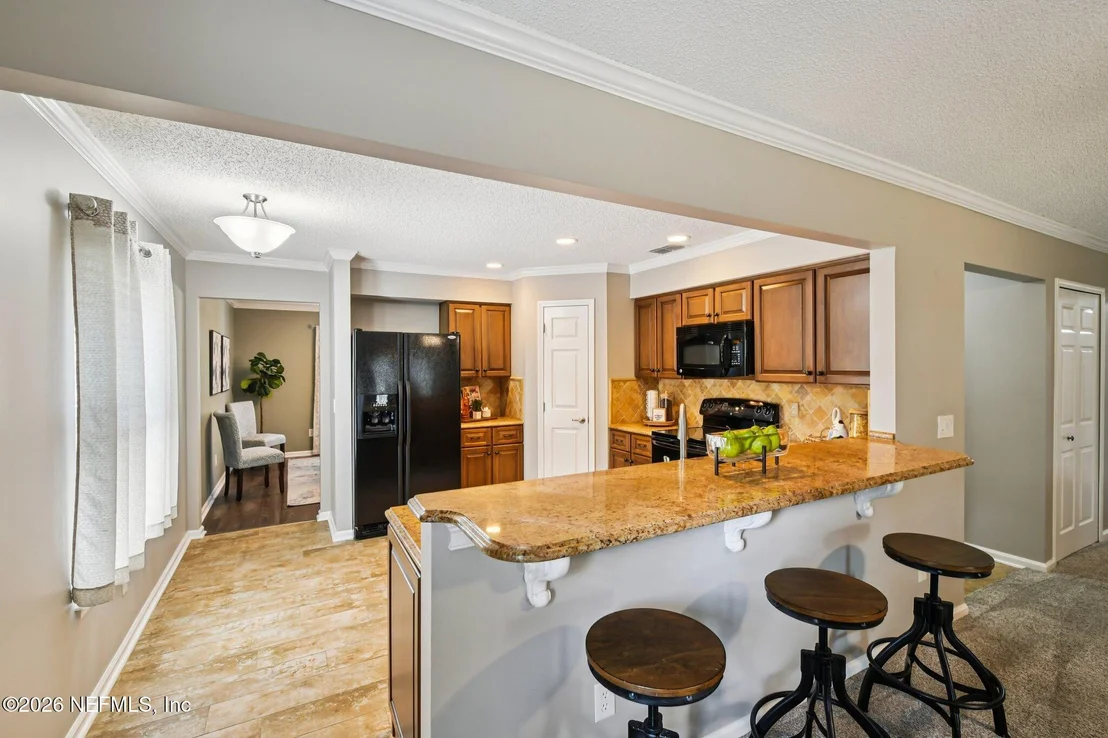 Photo of 3070 NAUTILUS Road