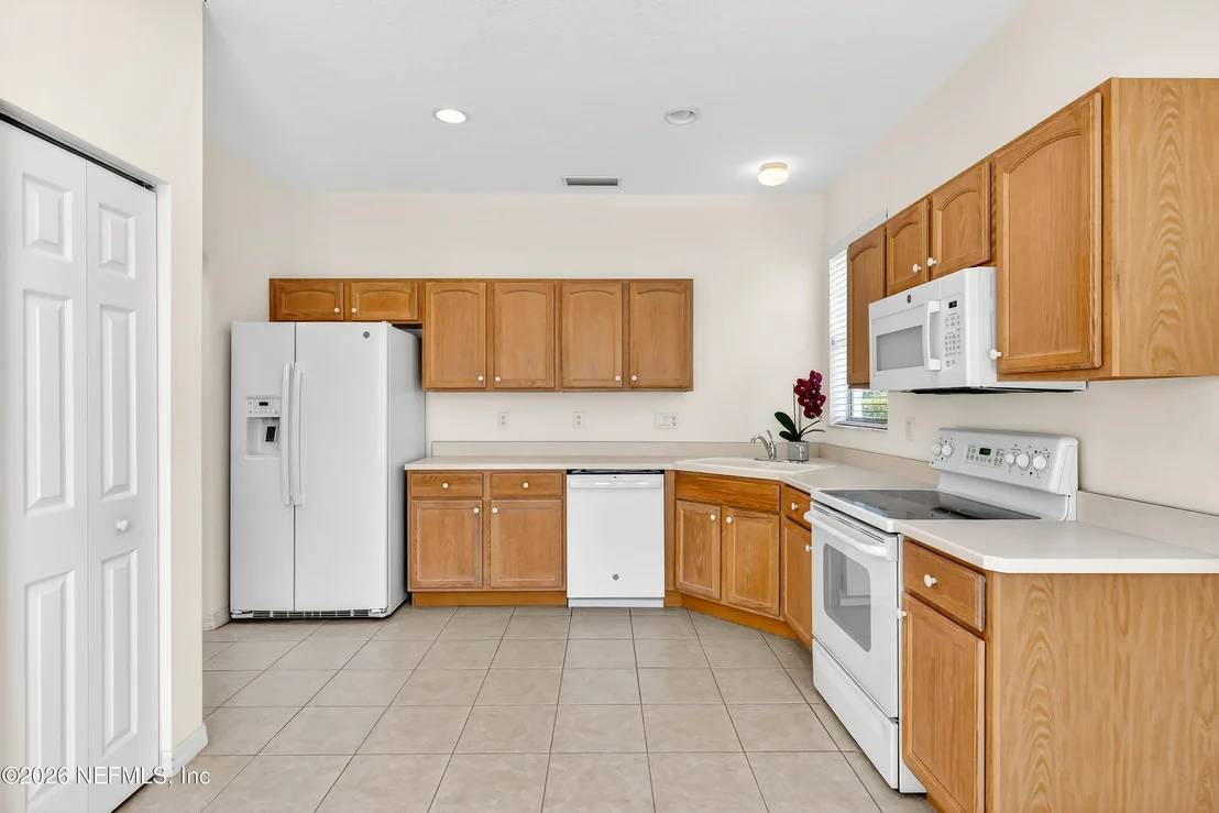 Photo of 1017 RIDGEWOOD Lane