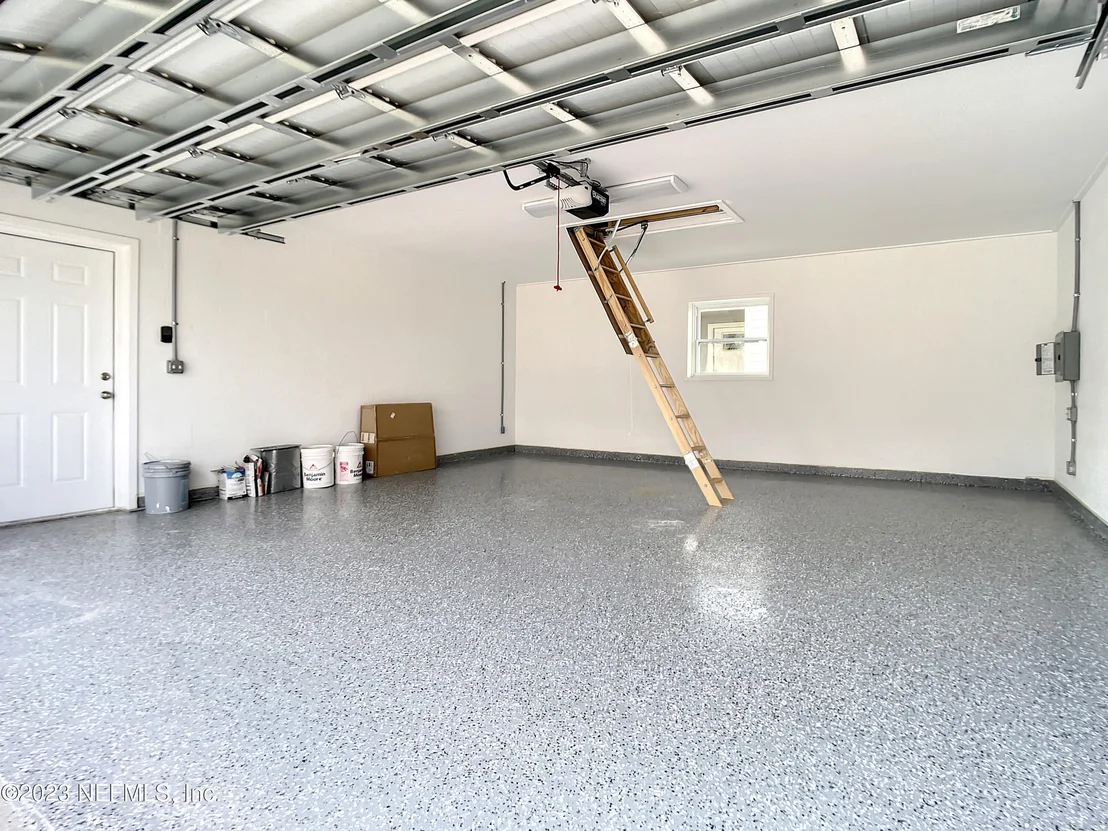 Photo of 6635 MADISON Street