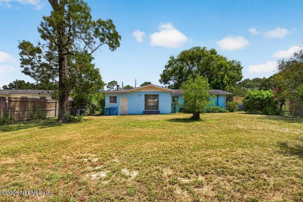 Photo of 10607 JOLYNN Road