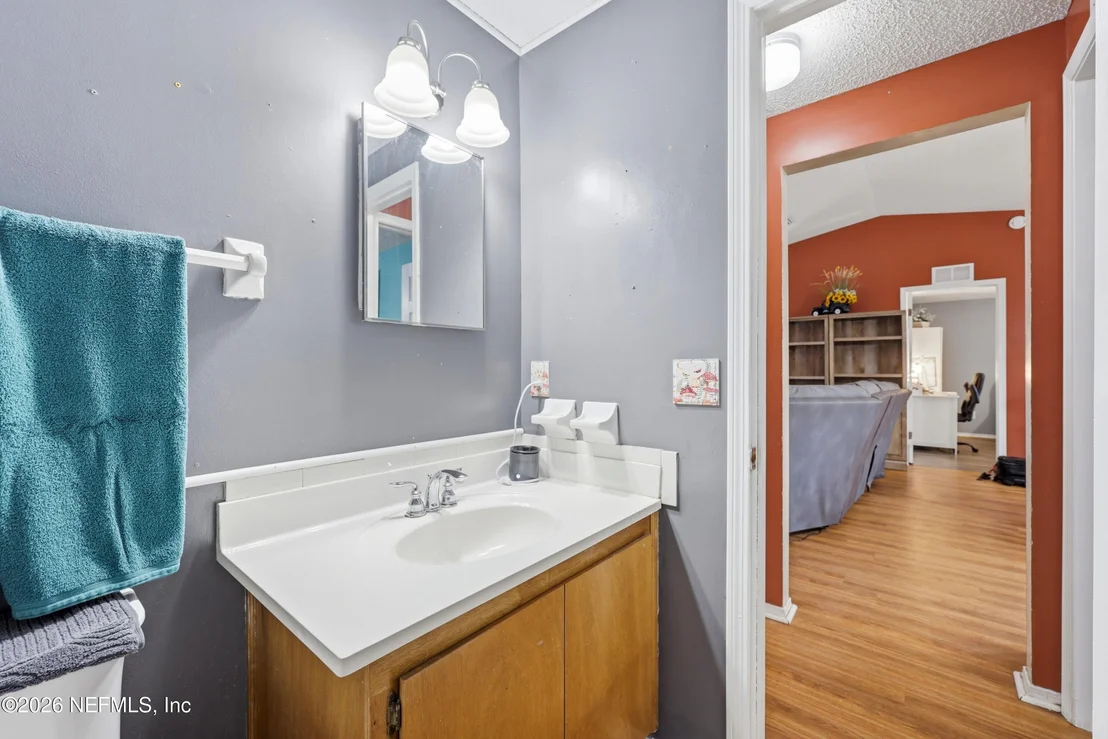 Photo of 1670 ANNE Drive