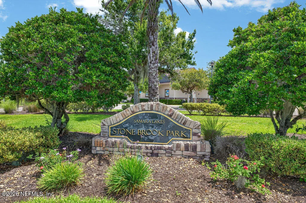 Photo of 504 KNOLLE Court