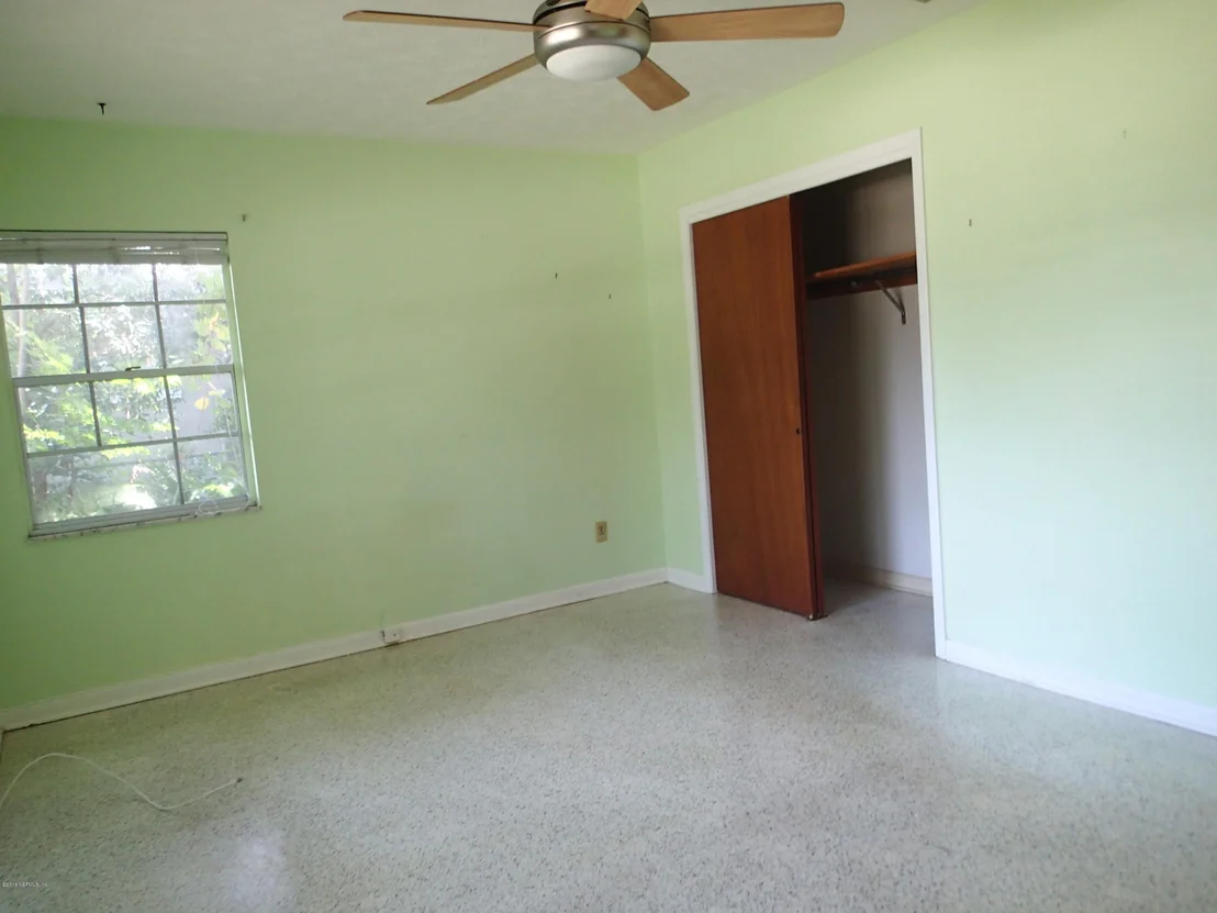 Photo of 1601 BENTIN Drive N